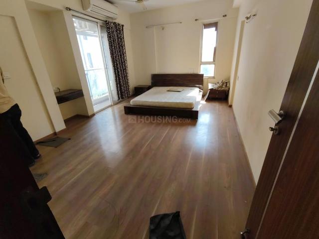 2 BHK Apartment in Kharadi for resale Pune. The reference number is 20361000