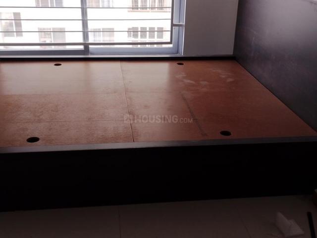2 BHK Apartment in Kharadi for resale Pune. The reference number is 20364277