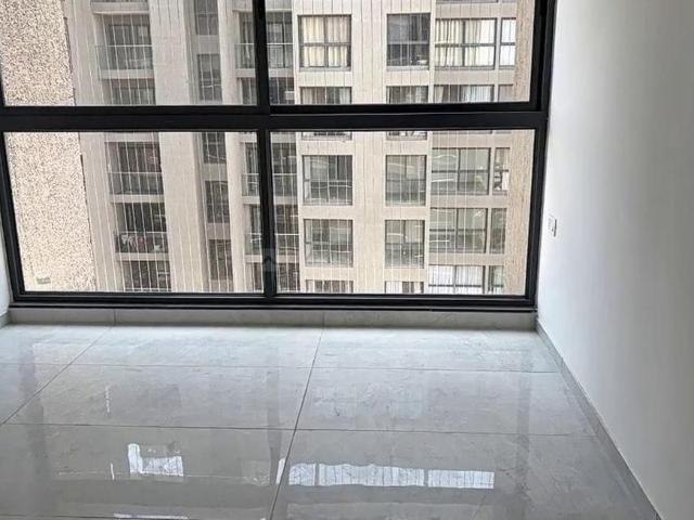2 BHK Apartment in Kharadi for resale Pune. The reference number is 20383538