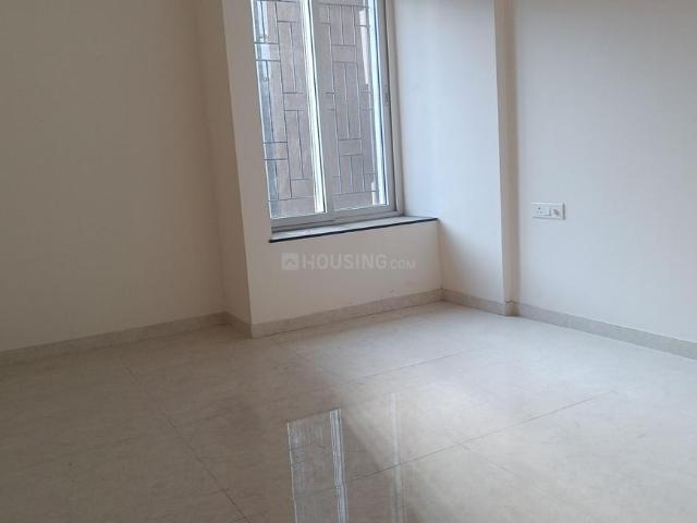 2 BHK Apartment in Kharadi for resale Pune. The reference number is 20383973