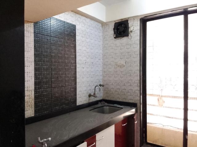 2 BHK Apartment in Kharghar for rent Navi Mumbai. The reference number is 18852779