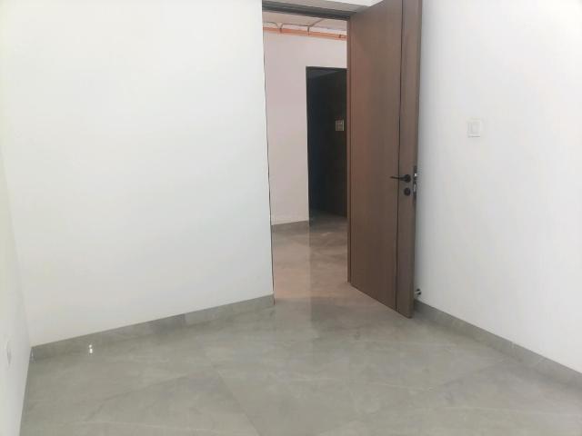 2 BHK Apartment in Kharghar for resale Navi Mumbai. The reference number is 18054030