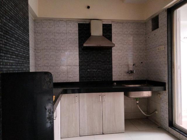 2 BHK Apartment in Kharghar for resale Navi Mumbai. The reference number is 18127584