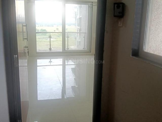 2 BHK Apartment in Kharghar for resale Navi Mumbai. The reference number is 18635782