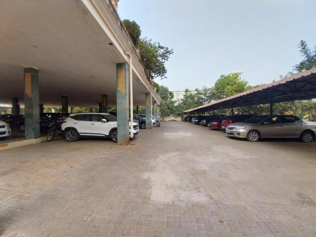 2 BHK Apartment in Kharghar for resale Navi Mumbai. The reference number is 18828039