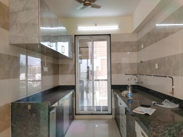 2 BHK Apartment in Kharghar for resale Navi Mumbai. The reference number is 19213997