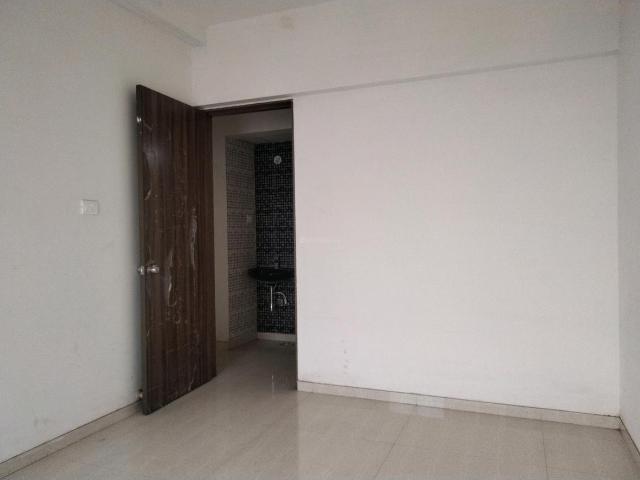 2 BHK Apartment in Kharghar for resale Navi Mumbai. The reference number is 19487405