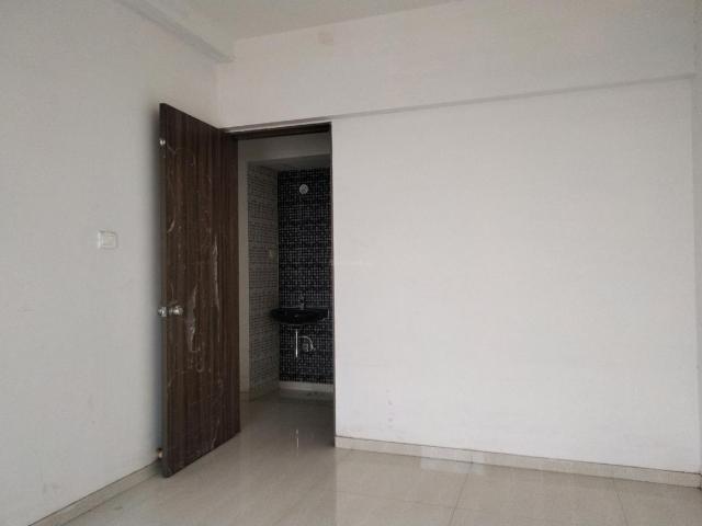 2 BHK Apartment in Kharghar for resale Navi Mumbai. The reference number is 19487515