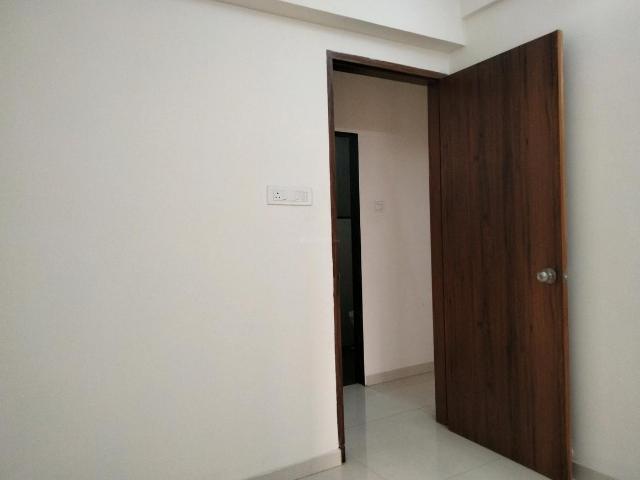 2 BHK Apartment in Kharghar for resale Navi Mumbai. The reference number is 19497144