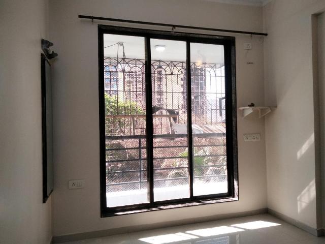 2 BHK Apartment in Kharghar for resale Navi Mumbai. The reference number is 19577197
