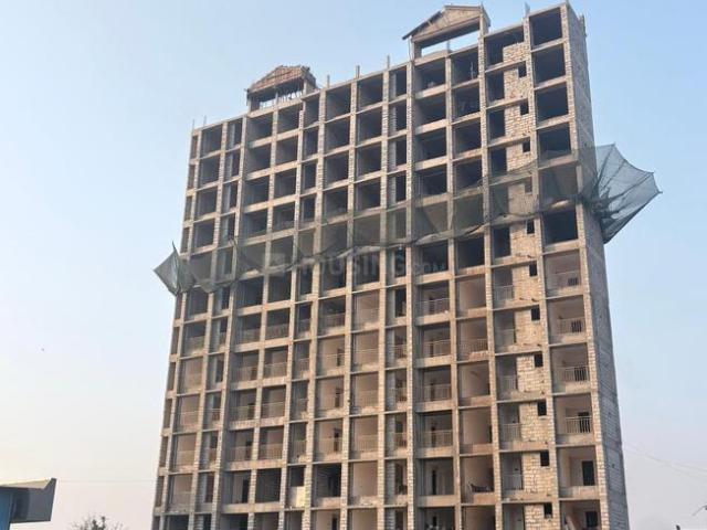 2 BHK Apartment in Kharghar for resale Navi Mumbai. The reference number is 19589976