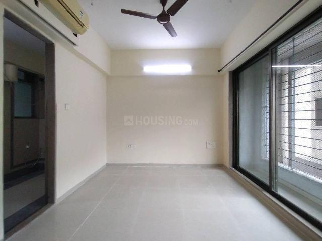 2 BHK Apartment in Kharghar for resale Navi Mumbai. The reference number is 19762610