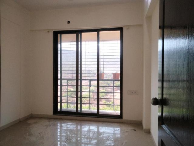 2 BHK Apartment in Kharghar for resale Navi Mumbai. The reference number is 19708448