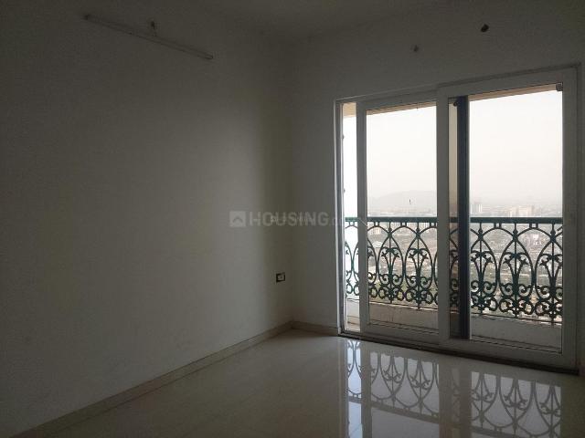 2 BHK Apartment in Kharghar for resale Navi Mumbai. The reference number is 19877131