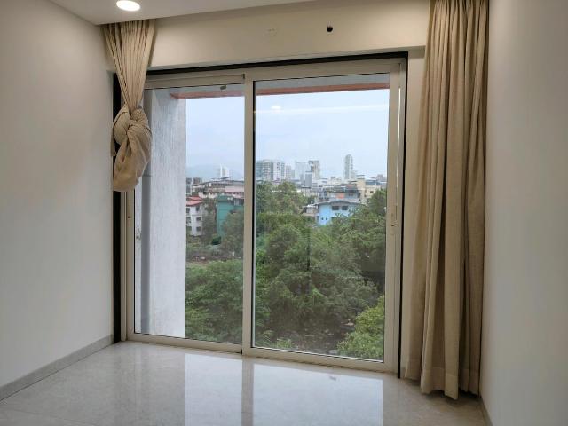 2 BHK Apartment in Kharghar for resale Navi Mumbai. The reference number is 19988309