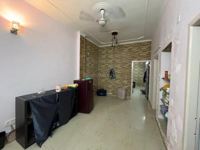 2 BHK Apartment in Khirki Extension for rent New Delhi. The reference number is 20426572