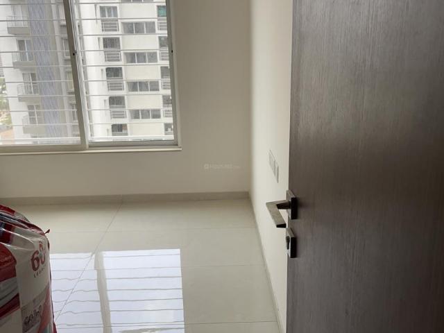 2 BHK Apartment in Kiwale for rent Pune. The reference number is 20451217