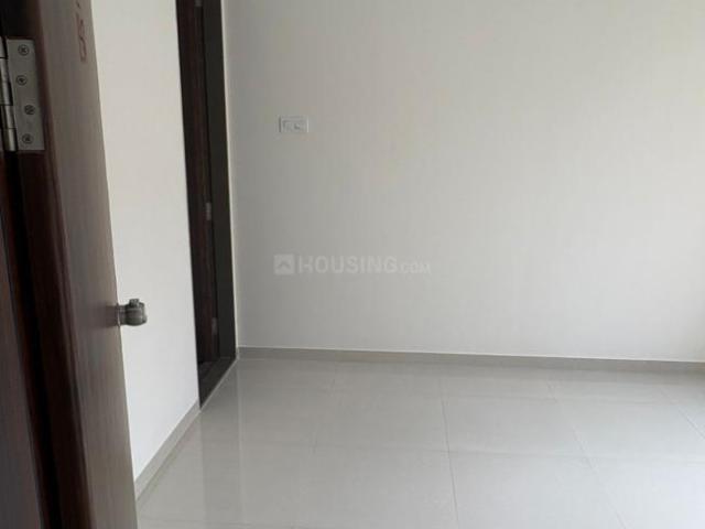 2 BHK Apartment in Kiwale for rent Pune. The reference number is 20206120
