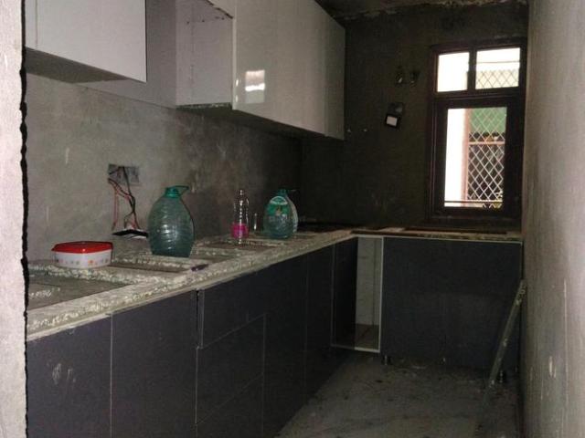 2 BHK Apartment in Kishangarh for resale New Delhi. The reference number is 18519095