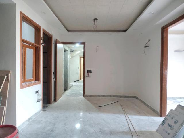 2 BHK Apartment in Kishangarh for resale New Delhi. The reference number is 19289723
