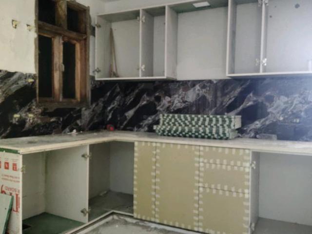 2 BHK Apartment in Kishangarh for resale New Delhi. The reference number is 20876087