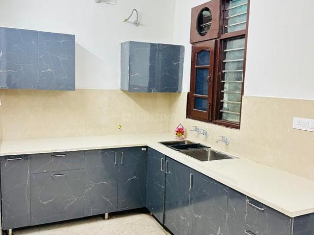 2 BHK Apartment in Kishanpura for resale Zirakpur. The reference number is 20835954