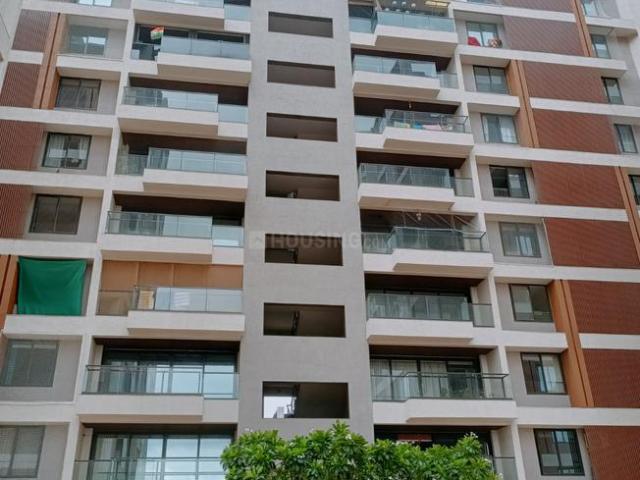 2 BHK Apartment in Kudasan for rent Gandhinagar. The reference number is 18801279