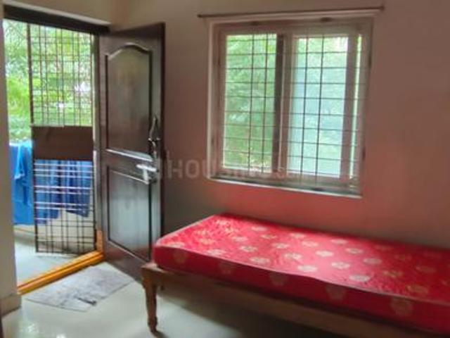 2 BHK Apartment in Kukatpally for rent Hyderabad. The reference number is 20730945