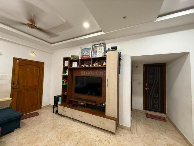 2 BHK Apartment in Kukatpally for rent Hyderabad. The reference number is 20749545