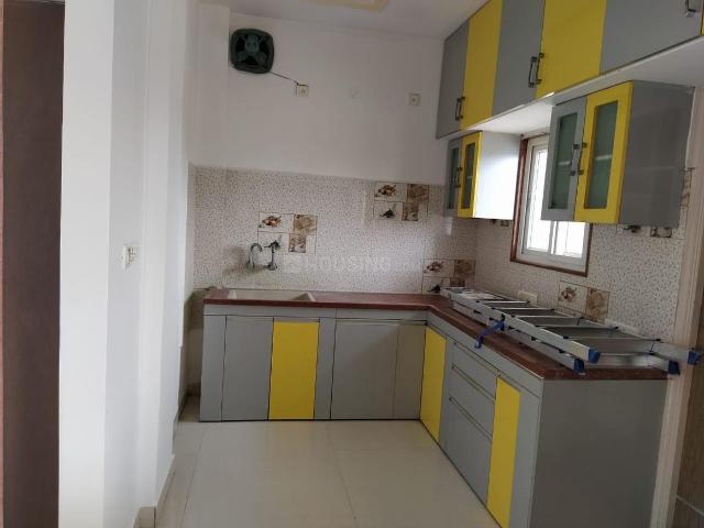 2 BHK Apartment in Kukatpally for rent Hyderabad. The reference number is 9218672