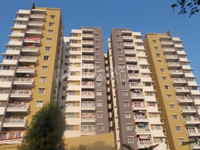 2 BHK Apartment in Kukatpally for resale Hyderabad. The reference number is 19473770