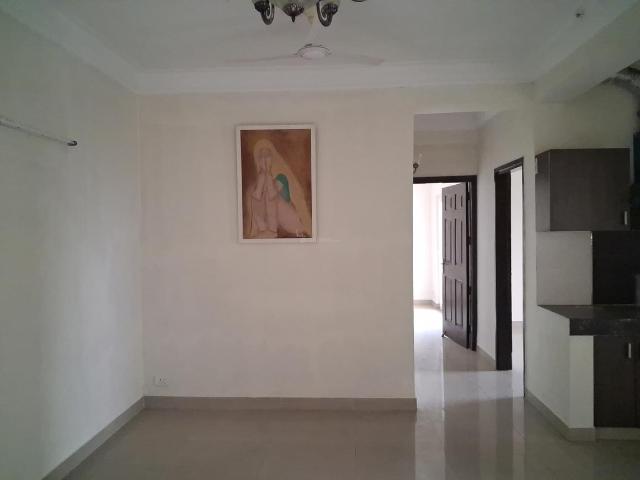 2 BHK Apartment in Kulesara for resale Noida. The reference number is 20805730