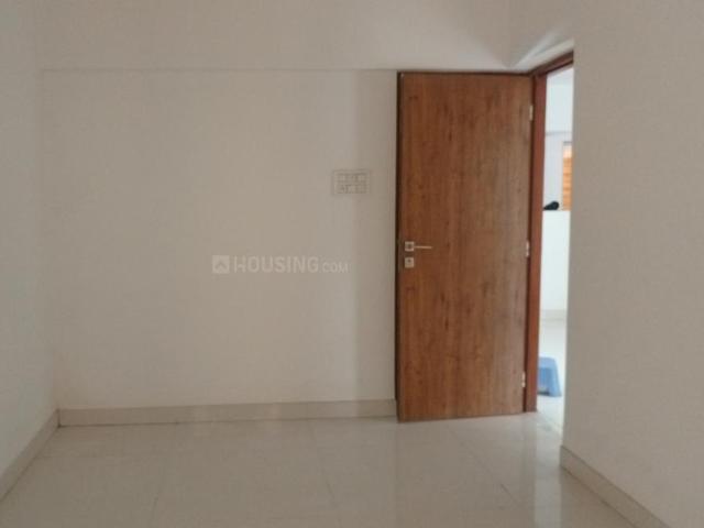 2 BHK Apartment in Kurla East for rent Mumbai. The reference number is 19427964