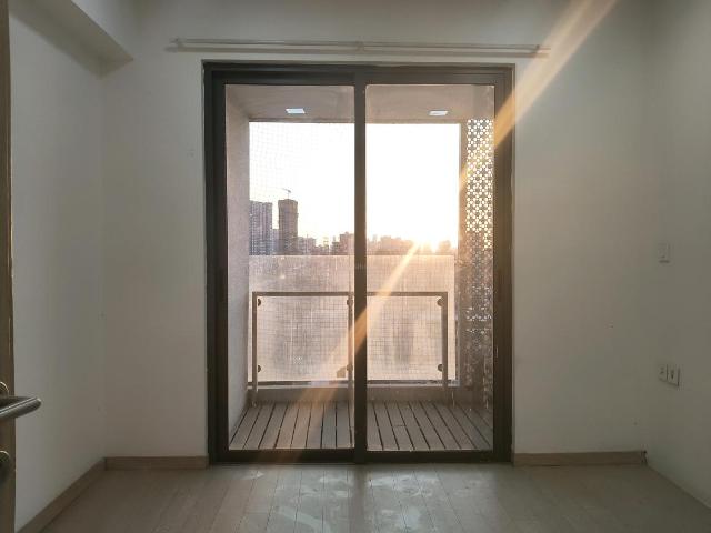 2 BHK Apartment in Kurla East for rent Mumbai. The reference number is 19554392
