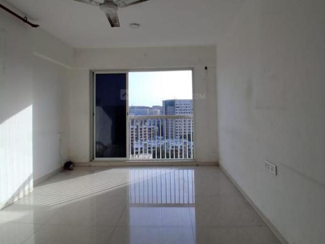 2 BHK Apartment in Kurla East for rent Mumbai. The reference number is 20412425