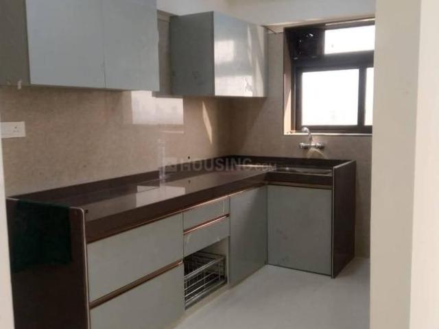 2 BHK Apartment in Kurla East for rent Mumbai. The reference number is 20799029
