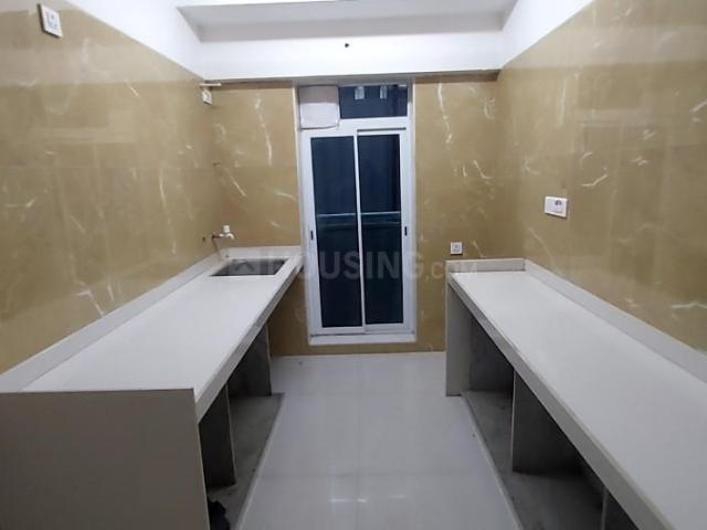 2 BHK Apartment in Kurla East for resale Mumbai. The reference number is 17478530
