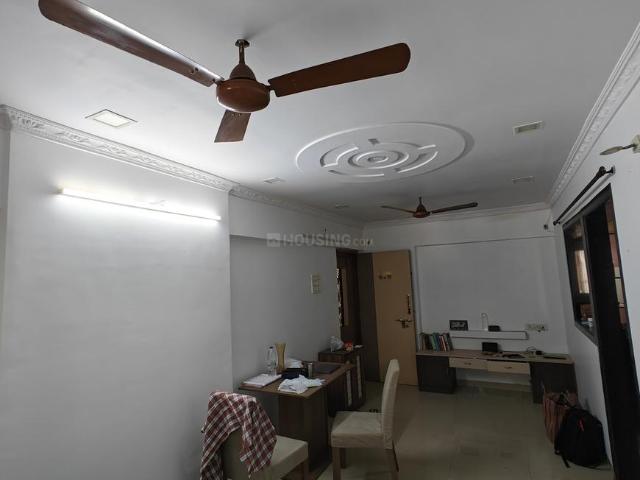 2 BHK Apartment in Kurla East for resale Mumbai. The reference number is 20693520