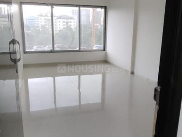 2 BHK Apartment in Kurla East for resale Mumbai. The reference number is 20769649