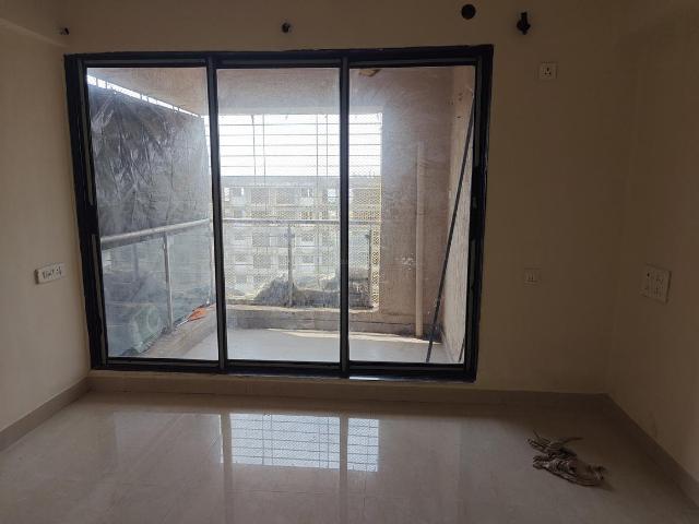 2 BHK Apartment in Kurla West for rent Mumbai. The reference number is 20018698