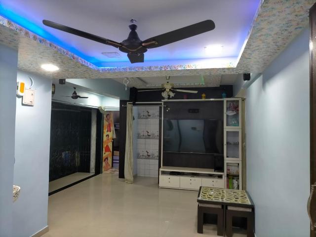 2 BHK Apartment in Kurla West for resale Mumbai. The reference number is 10782469