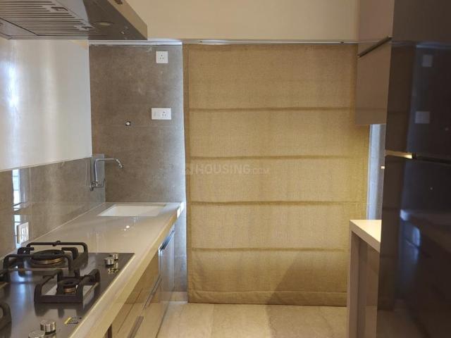 2 BHK Apartment in Kurla West for resale Mumbai. The reference number is 17232532
