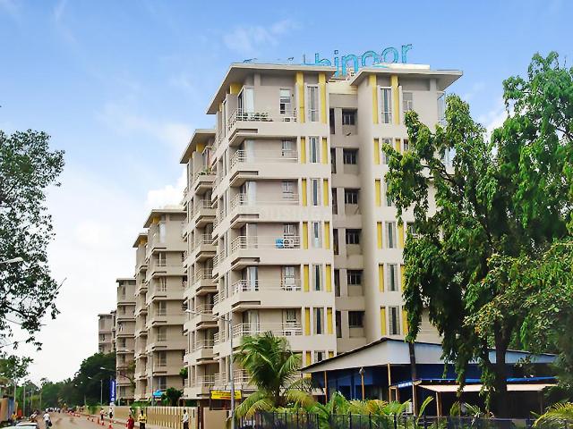 2 BHK Apartment in Kurla West for resale Mumbai. The reference number is 19990428