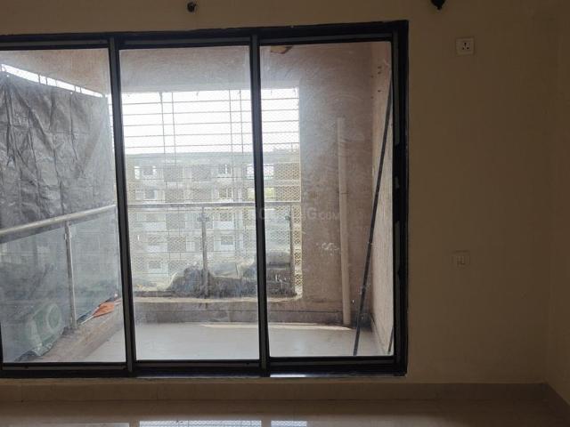 2 BHK Apartment in Kurla West for resale Mumbai. The reference number is 20023243