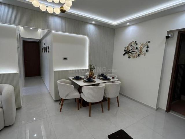 2 BHK Apartment in Kurla West for resale Mumbai. The reference number is 20279032