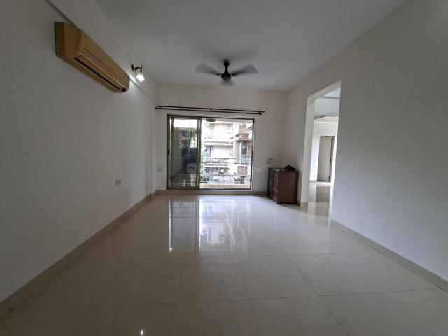 2 BHK Apartment in Kurla West for resale Mumbai. The reference number is 20462790