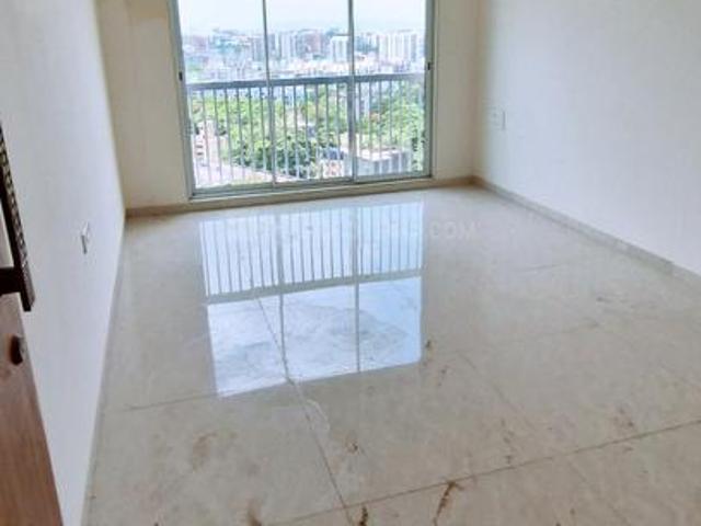 2 BHK Apartment in Kurla West for resale Mumbai. The reference number is 20736978