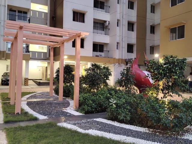 2 BHK Apartment in Howrah Railway Station for resale Howrah. The reference number is 20292652