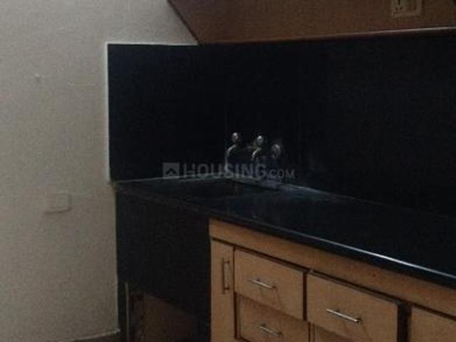 2 BHK Apartment in Habsiguda for rent Hyderabad. The reference number is 18009174