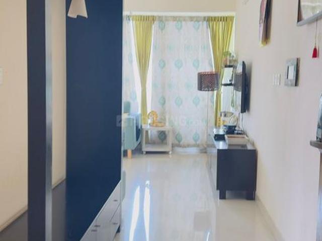 2 BHK Apartment in Hadapsar for rent Pune. The reference number is 18552785